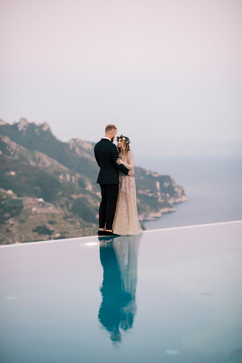 Amalfi Coast Wedding at Hotel Caruso, Ravello  Amalfi coast wedding, Coast  wedding, Wedding venues italy